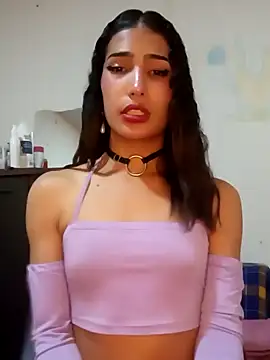 Snapshot of Lanna_hott_ chatting on 01.28.25 Lanna hott  online show from 01.28.25