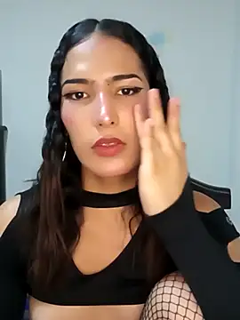 Snapshot of Lanna_hott_ chatting on 03.04.25 Lanna hott  online show from 03.04.25