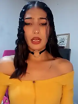 Snapshot of Lanna_hott_ chatting on 03.14.25 Lanna hott  online show from 03.14.25
