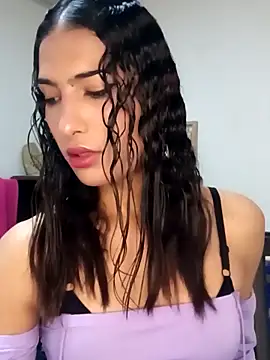 Snapshot of Lanna_hott_ chatting on 03.15.25 Lanna hott  online show from 03.15.25