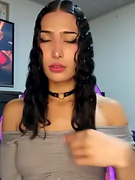 Snapshot of Lanna_hott_ chatting on 09.16.25 Lanna hott  online show from 09.16.25