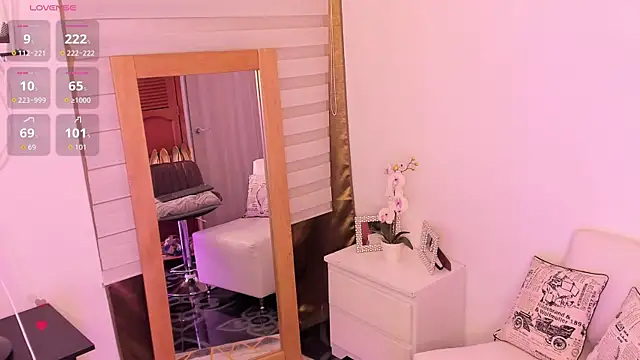 mrs griseld  online show from 04.24.26