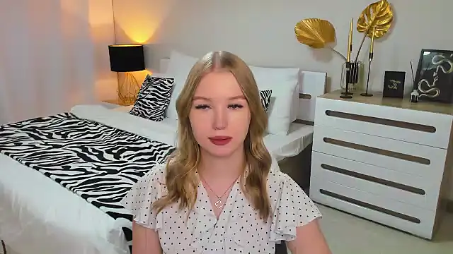 shy  lady online show from 01.17.25