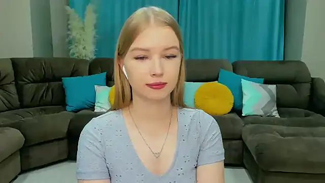 shy  lady online show from 02.21.25