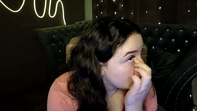 GloriNichols online show from 12.09.24