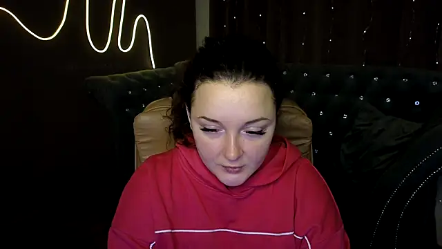 GloriNichols online show from 12.22.24