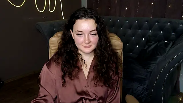 GloriNichols online show from 01.13.25