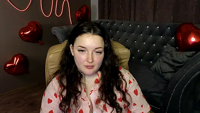 GloriNichols online show from 02.12.25