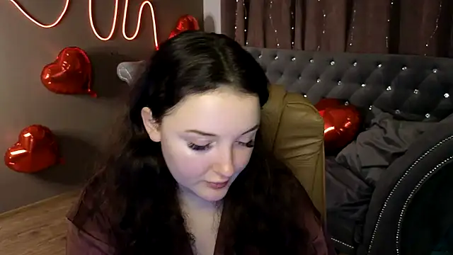 GloriNichols online show from 02.21.25