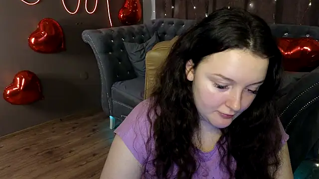 GloriNichols online show from 03.10.25