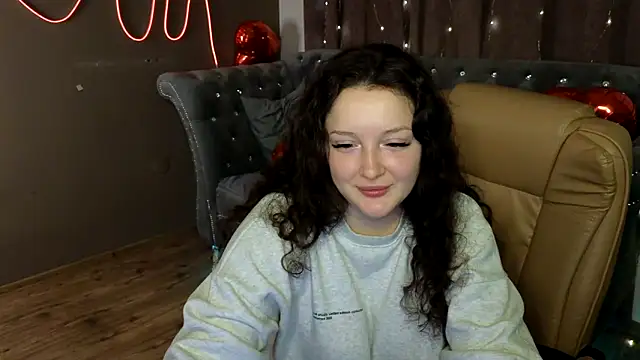 GloriNichols online show from 03.12.25