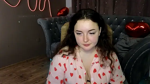 GloriNichols online show from 03.14.25