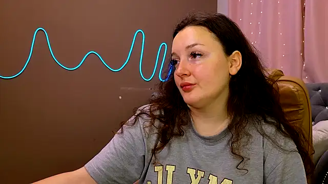 GloriNichols online show from 10.05.25