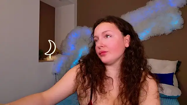 GloriNichols online show from 11.13.25