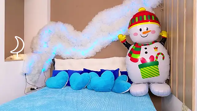 GloriNichols online show from 12.02.25