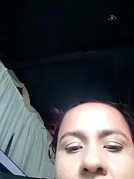 Kyara Queen online show from 12.19.25