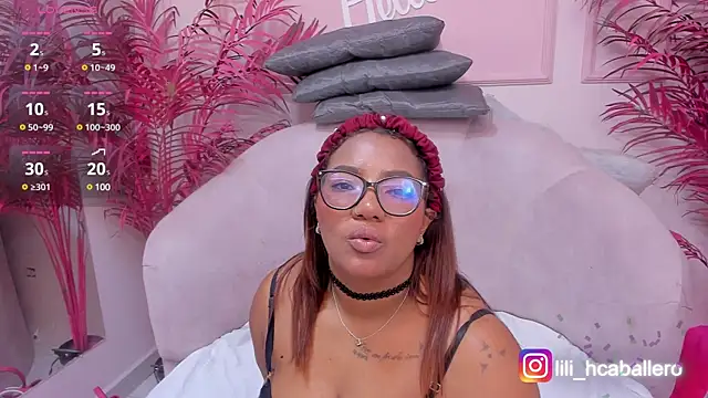 Snapshot of Lilithcaballero chatting on 01.30.25 Lilithcaballero online show from 01.30.25