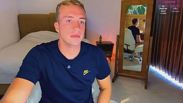 tommy cumfinger online show from 04.10.26