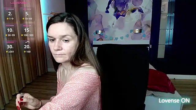 AriaGray online show from 04.18.26