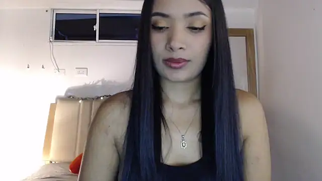 Snapshot of sabrina_brunette chatting on 05.26.26 sabrina brunette online show from 05.26.26