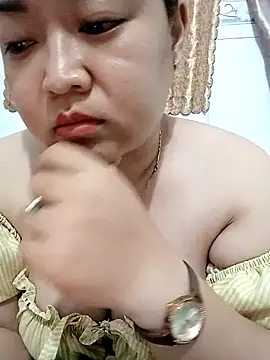 VyOanh2K online show from 11.18.25