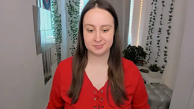 Snapshot of Lattea chatting on 06.14.26 Lattea online show from 06.14.26