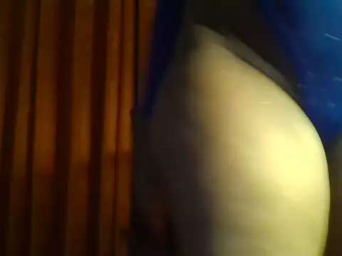Snapshot of Gold-aass chatting on 05.04.26 Gold-aass online show from 05.04.26