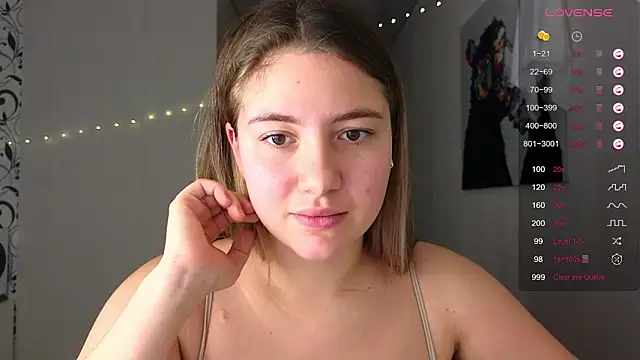 Snapshot of Yassyaaa chatting on 12.18.24 Yassyaaa online show from 12.18.24
