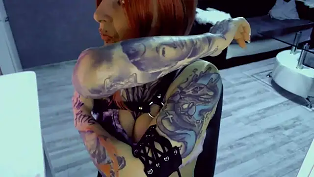 InesGold online show from 02.23.26