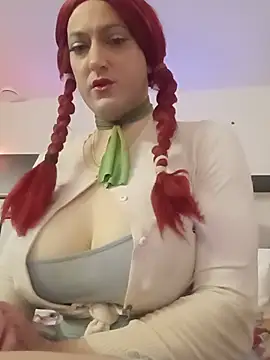 Snapshot of sissytrapdolly24 chatting on 07.18.26 sissytrapdolly24 online show from 07.18.26
