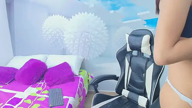 DEMI LEED online show from 03.19.25