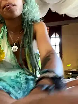 Snapshot of sammoura01 chatting on 09.11.25 sammoura01 online show from 09.11.25