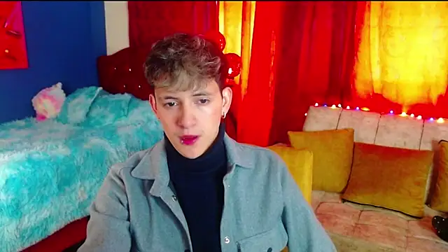 GabyThoms online show from 01.28.25