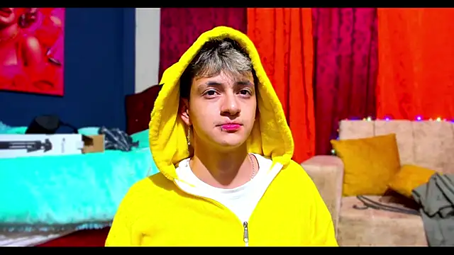 GabyThoms online show from 01.31.25