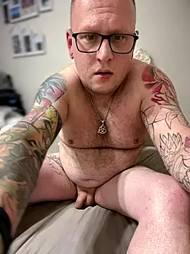 PierreNaked89 online show from 10.04.25