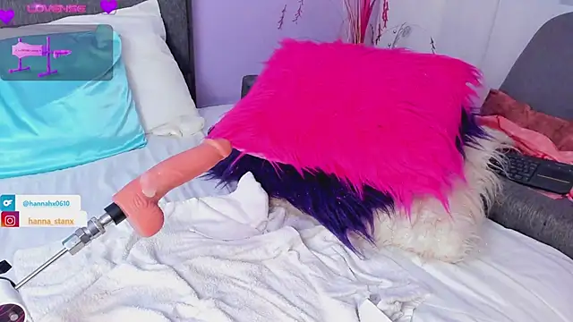 Hanna Stanx online show from 02.08.25