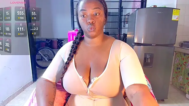 CiaraEbony online show from 02.26.25