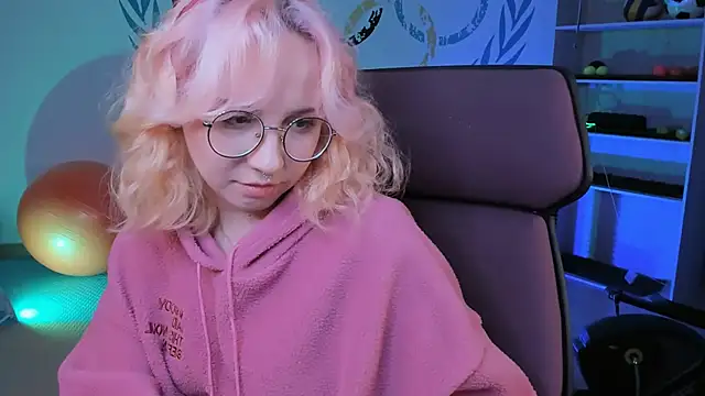 JasmineMilko online show from 02.07.25