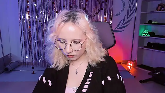 JasmineMilko online show from 03.12.25