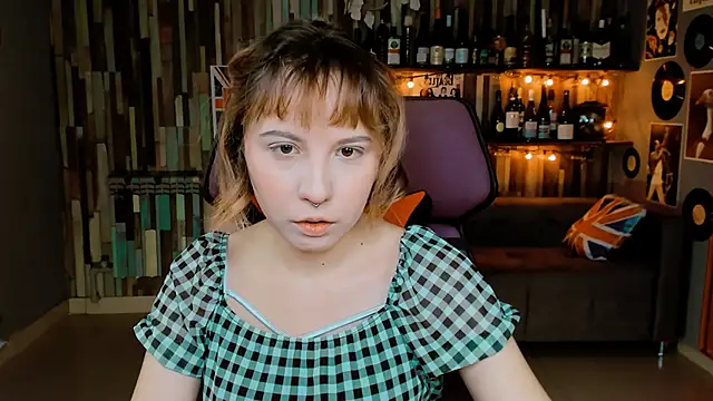 JasmineMilko online show from 10.10.25