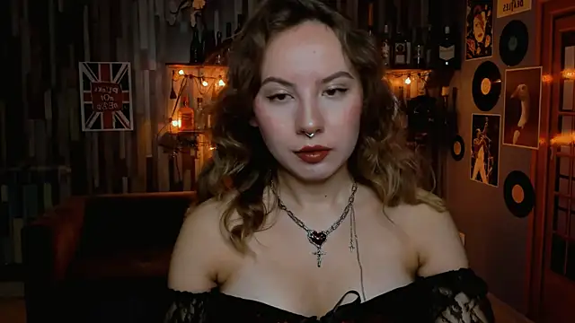 Snapshot of JasmineMilko chatting on 07.20.26 JasmineMilko online show from 07.20.26