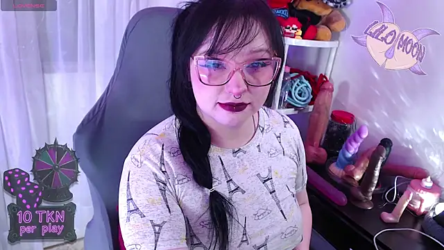 LiloMoon69 online show from 11.10.25