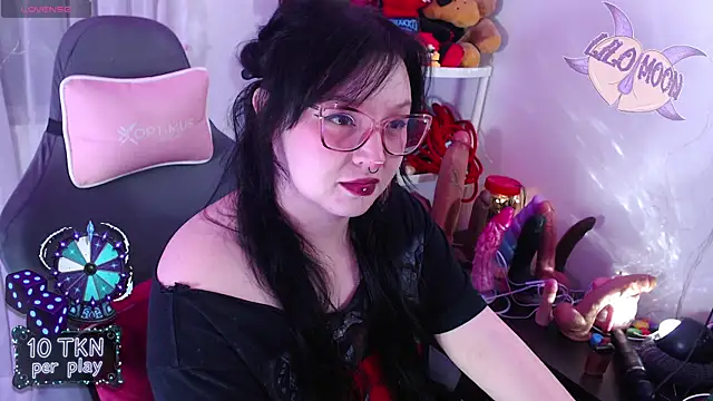 LiloMoon69 online show from 01.11.26