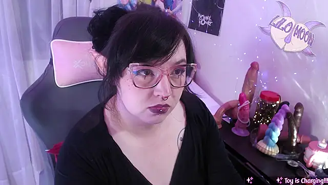 LiloMoon69 online show from 05.26.26