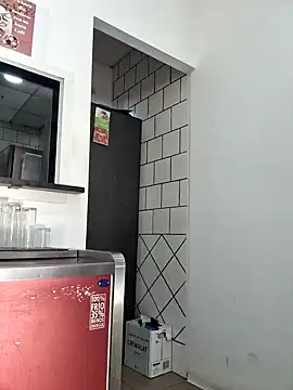 Snapshot of PublicNoFace chatting on 02.06.25 PublicNoFace online show from 02.06.25