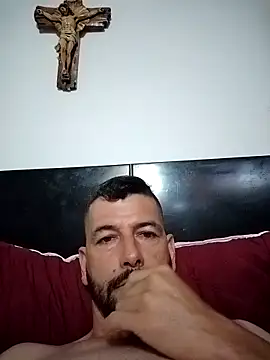 Snapshot of caprife chatting on 11.01.25 caprife online show from 11.01.25