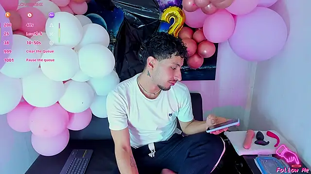 Piggy Eddy online show from 10.01.25