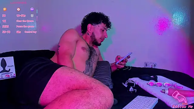 Piggy Eddy online show from 04.19.26