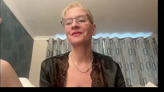 JennyHazel1 online show from 02.26.26