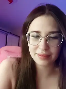 Alice   Rose online show from 11.03.25